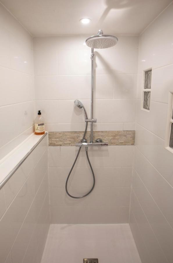 Appartement T3 Traversant Residence Standing Garage Et Piscine Exterieure Gratuits سُت المظهر الخارجي الصورة